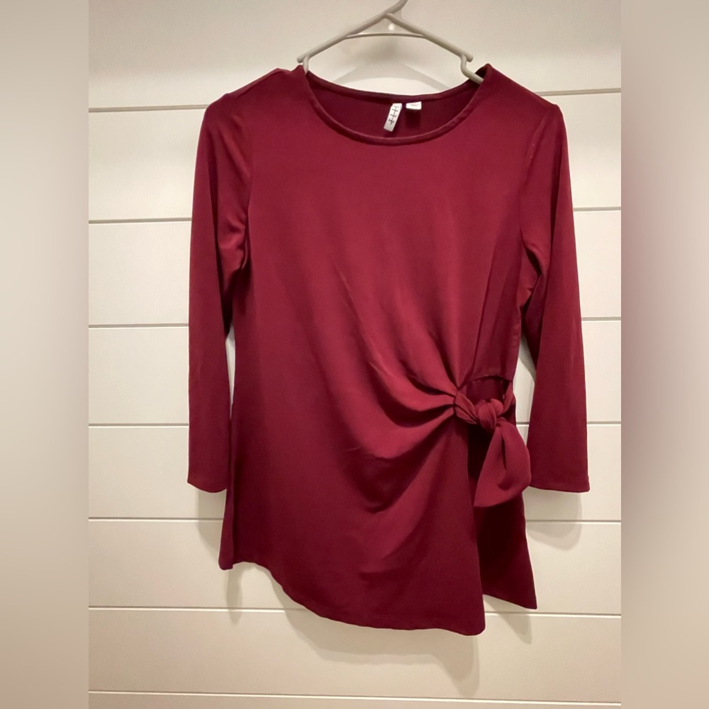 Elle Size XS Blouse